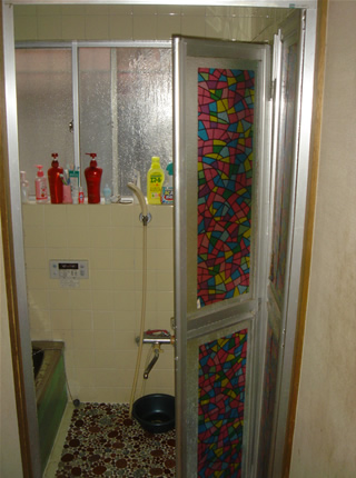 �������܃h�A