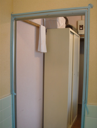 �������܂�h�A