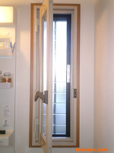 ������t��