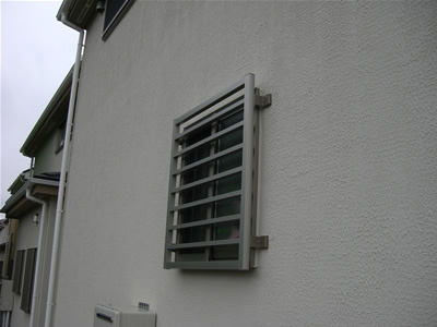 �ʊi�q�{�H�O