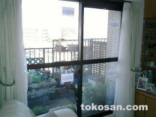 �X�y�[�V�A�֎�ւ���