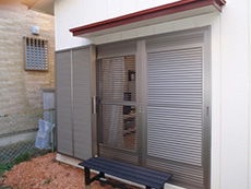 ������