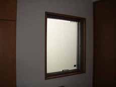 �����ʊi�q