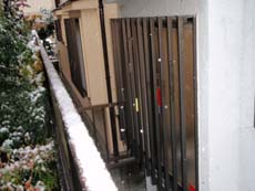 �����x�ʊi�q�e�k�`