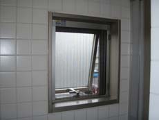 �A�R�[�f�B�I���Ԍ˂̎�t