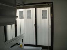 �X�y�[�V�A