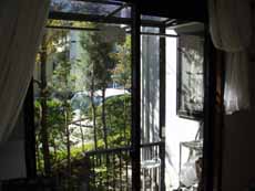 �X�y�[�V�A