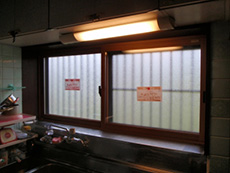 �C���v���X�{�H��