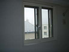 �h���΍�v���X�g